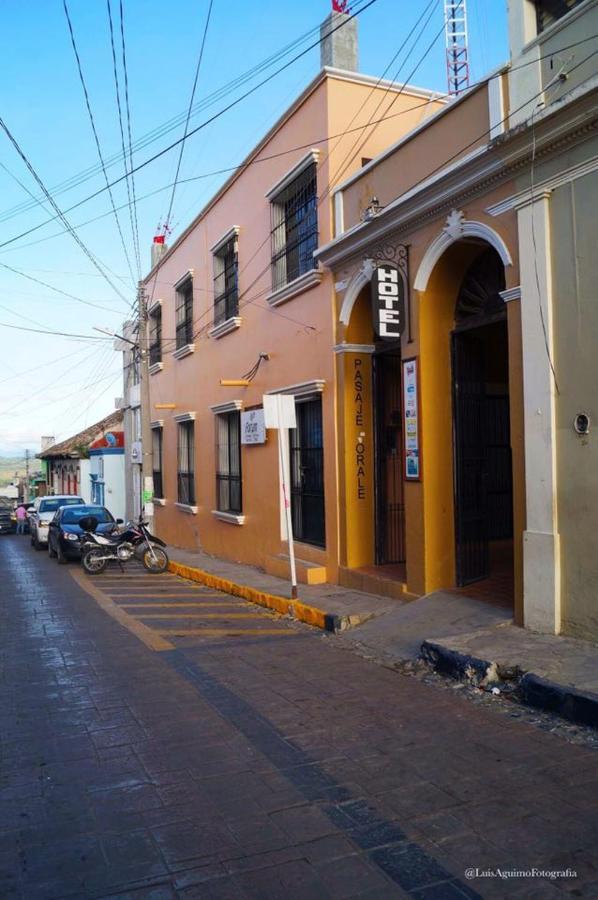 Hotel Del Pasaje Morales 코미탄 데 도밍게스 외부 사진